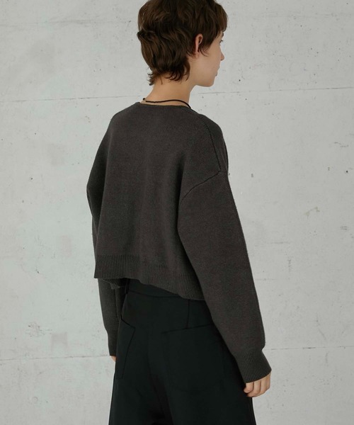 LA PEAU DE GEM（ラポドゥジェム）の「【LA PEAU DE GEM】fake pocket cardigan/フェイクポケットカーディガン（カーディガン/ボレロ・レディース・ブラック/グレー・FREE）」の13枚目の写真