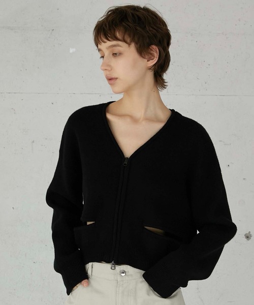 LA PEAU DE GEM（ラポドゥジェム）の「【LA PEAU DE GEM】fake pocket cardigan/フェイクポケットカーディガン（カーディガン/ボレロ・レディース・ブラック/グレー・FREE）」の3枚目の写真