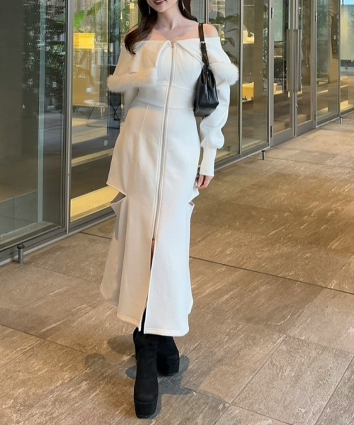 rienda（リエンダ）の「フェイクファー付きカッティング裏起毛ワンピース 秋服 冬服（ワンピース・レディース・ピンク/グレー/ホワイト・SMALL/MEDIUM）」の2枚目の写真