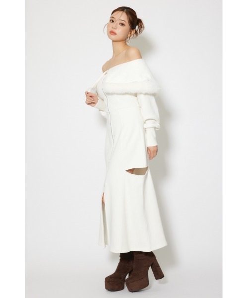 rienda（リエンダ）の「フェイクファー付きカッティング裏起毛ワンピース 秋服 冬服（ワンピース・レディース・ピンク/グレー/ホワイト・SMALL/MEDIUM）」の4枚目の写真