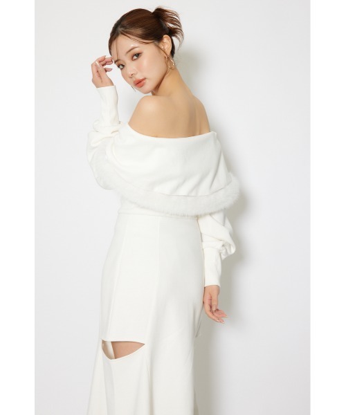 rienda（リエンダ）の「フェイクファー付きカッティング裏起毛ワンピース 秋服 冬服（ワンピース・レディース・ピンク/グレー/ホワイト・SMALL/MEDIUM）」の7枚目の写真