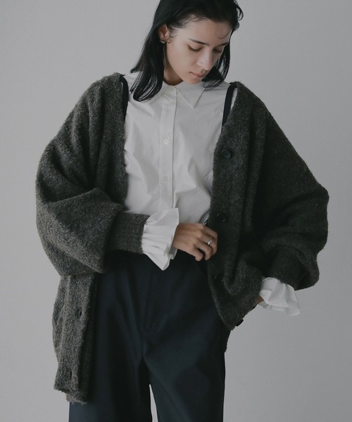 MANOF(マノフ)の「MIX BOUCLE KNIT CARDIGAN(カーディガン/ボレロ・レディース・レッド/ブラウン/アイボリー・F)」の12枚目の写真