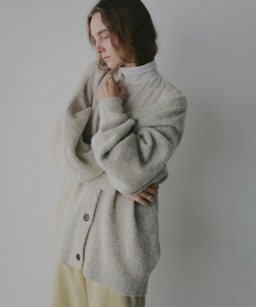 MANOF(マノフ)の「MIX BOUCLE KNIT CARDIGAN(カーディガン/ボレロ・レディース・レッド/ブラウン/アイボリー・F)」の5枚目の写真