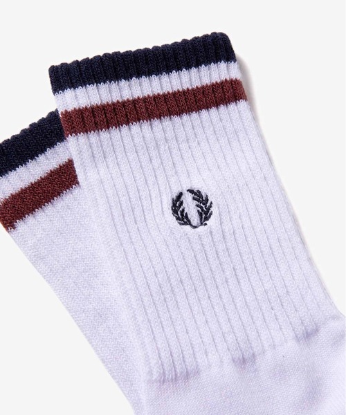 FRED PERRY(フレッドペリー)の「ZOZO限定ギフトセット/フレッドペリースウェット&ソックスセット(スウェット・メンズ・ベージュ/ブラック・S/M/L/XL)」の21枚目の写真