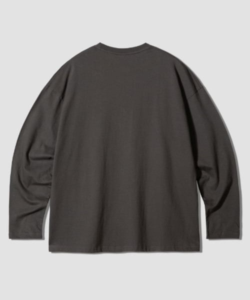 GRANFINNY(グランフィニ)の「ベーシックラウンドロングスリーブ-グレー(Tシャツ/カットソー・レディース・ダークグレー・MEDIUM/LARGE/X-LARGE)」の2枚目の写真