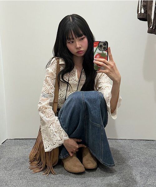 PENFIELD(ペンフィールド)の「クロシェVスリットブラウスアイボリー_FR2KR10F(シャツ/ブラウス・レディース・アイボリー・SMALL/MEDIUM)」の2枚目の写真