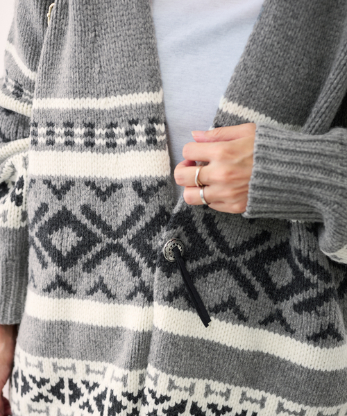 FRAMeWORK(フレームワーク)の「≪追加≫ジャガードカーディガン 2(カーディガン/ボレロ・レディース・グレー/アイボリー・FREE)」の3枚目の写真