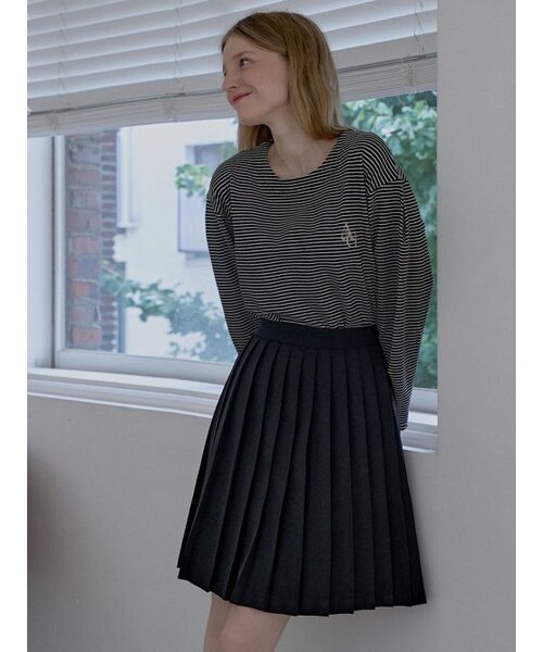 AVANT-G(アバン)の「Banding pleated mini skirt - BLACK(スカート・レディース・その他・FREE)」の2枚目の写真