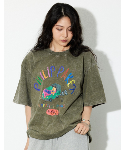 PHILIPPAKER(フィリップペイカー)の「BMCミニバスクレヨン半袖Tシャツピグメントヴィンテージグリーン(Tシャツ/カットソー・メンズ・その他・MEDIUM/LARGE/X-LARGE)」の1枚目の写真