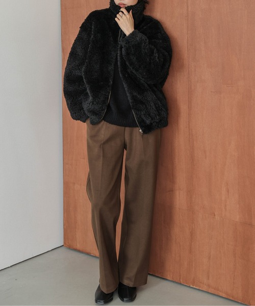 AMELY(エミリー)の「エコファーブルゾン(ブルゾン・レディース・ベージュ/ブラウン/ブラック・フリー)」の5枚目の写真