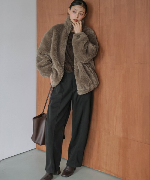 AMELY(エミリー)の「エコファーブルゾン(ブルゾン・レディース・ベージュ/ブラウン/ブラック・フリー)」の11枚目の写真
