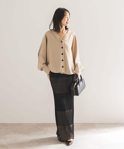 Noble（ノーブル）の「《追加・WEB限定カラー》エステルダブルクロスカーデブラウス（シャツ/ブラウス・レディース・ベージュ/ホワイト系その他/ベージュ系その他・FREE）」の16枚目の写真