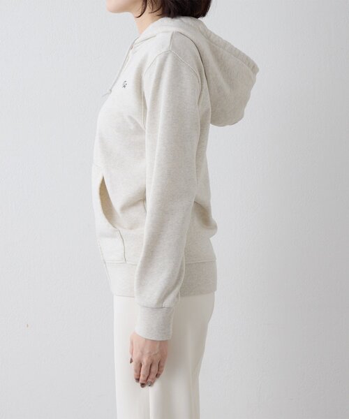 Whim Gazette(ウィムガゼット)の「ロゴ刺繍パーカー(パーカー・レディース・ホワイト系その他/ネイビー・FREE)」の20枚目の写真