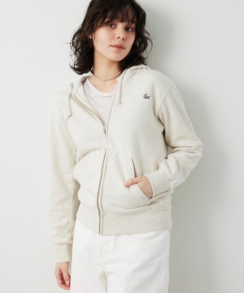 Whim Gazette(ウィムガゼット)の「ロゴ刺繍パーカー(パーカー・レディース・ホワイト系その他/ネイビー・FREE)」の2枚目の写真