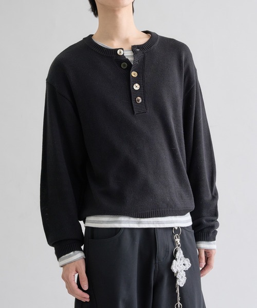 EPNK（イーピーエヌケー）の「Contrast Button Henley Neck Knit / コントラストボタンヘンリーネックニット（ニット/セーター・メンズ・アイボリー/ブラック・SMALL/LARGE/MEDIUM）」の20枚目の写真