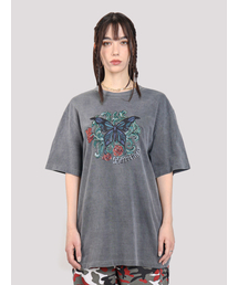 KATRINA K（カトリーナケイ）の「ヴィンテージバタフライピグメント半袖Tシャツ-チャコール（Tシャツ/カットソー）」