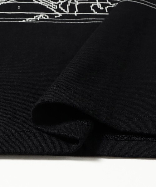 C.E(シーイー)の「C.E / MD Petitio Principii T(Tシャツ/カットソー・メンズ・ブラック・XL/L/M)」の5枚目の写真