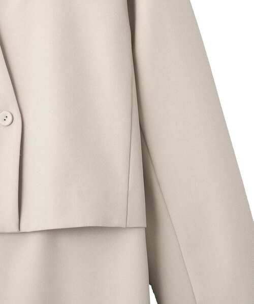 YECCA VECCA（イェッカヴェッカ）の「【2点SET】ショートジャケットセットキャミワンピース（ワンピース・レディース・ネイビー/ライトベージュ・FREE）」の7枚目の写真