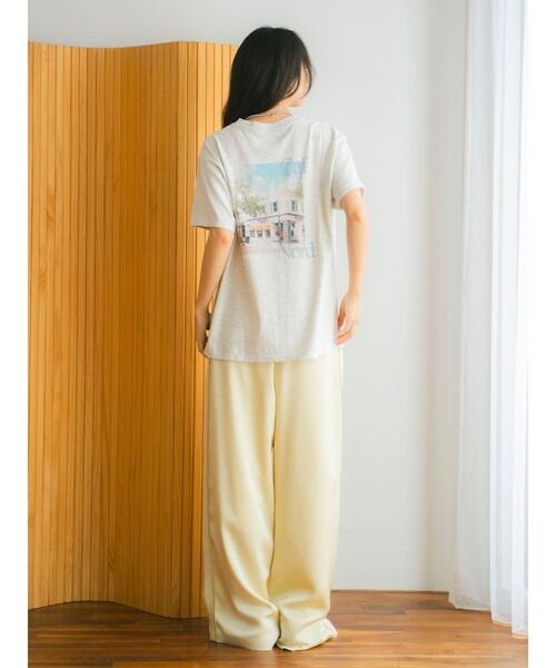 Ungrid（アングリッド）の「バックフォトプリントTee（Tシャツ/カットソー・レディース・チャコールグレー/オフホワイト/グリーン/ライトグレー・FREE）」の12枚目の写真