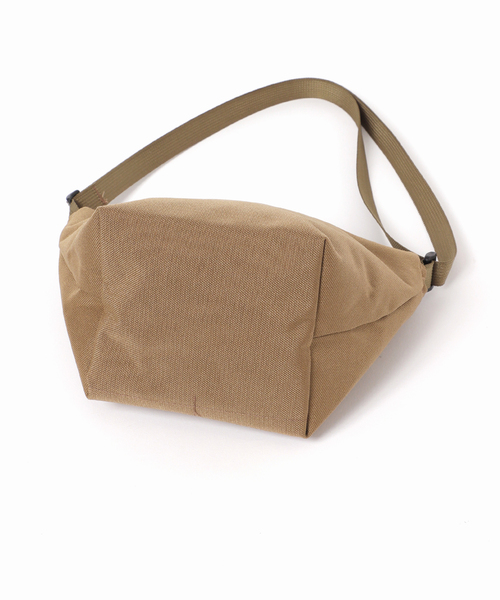 BAGSINPROGRESS（バッグズインプログレス）の「【BAGS IN PROGRESS】MICRO TOTE：ショルダーバッグ（ショルダーバッグ・レディース・レッド/ベージュ・FREE）」の10枚目の写真