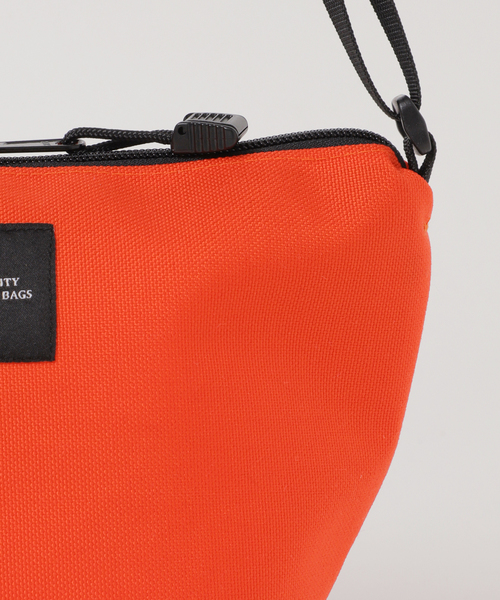 BAGSINPROGRESS（バッグズインプログレス）の「【BAGS IN PROGRESS】MICRO TOTE：ショルダーバッグ（ショルダーバッグ・レディース・レッド/ベージュ・FREE）」の20枚目の写真