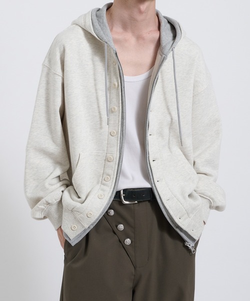 Perushu(ペルーシュ)の「Button Layered Double Zip Hoodie /ボタンレイヤードダブルジップフーディ(パーカー・メンズ・ボルドー/グレー/ブラック・MEDIUM/LARGE)」の7枚目の写真