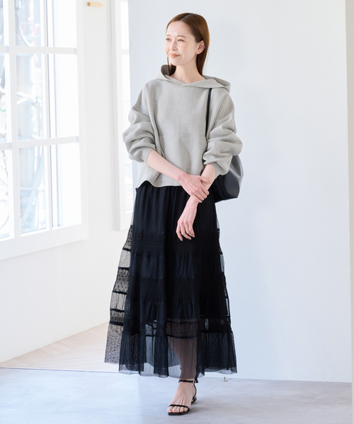 U by SPICK&SPAN(ユーバイスピックアンドスパン)の「スウェットライクニットフーディー(パーカー・レディース・アイボリー/ライトグリーン/ライトグレー・FREE)」の4枚目の写真