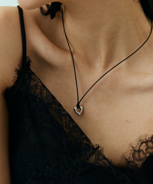 DRWCYS（ドロシーズ）の「ハートコードチョーカー/ネックレス（ネックレス・レディース・ゴールド/シルバー/ブラック・FREE）」の8枚目の写真