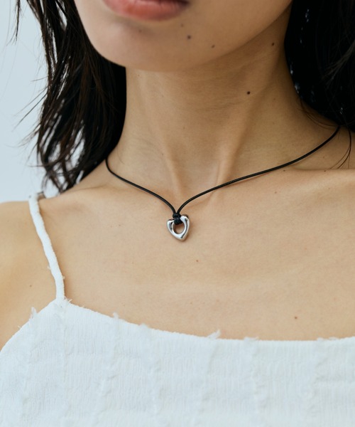 DRWCYS（ドロシーズ）の「ハートコードチョーカー/ネックレス（ネックレス・レディース・ゴールド/シルバー/ブラック・FREE）」の16枚目の写真