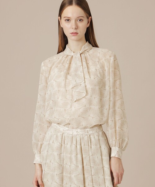 MACKINTOSH LONDON｜マッキントッシュ ロンドンのトップス（花柄