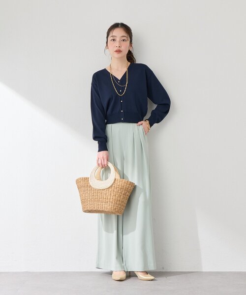 La boutique BonBon（ラブティックボンボン）の「【着回し力抜群】クールタッチUVクロップドカーディガン（カーディガン/ボレロ・レディース・ネイビー/イエロー/ピンク/ホワイト・FREE）」の15枚目の写真