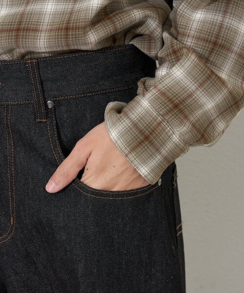CIAOPANIC(チャオパニック)の「【cian denim/シアンデニム】バギーワイドデニムショーツ/ハーフパンツ(デニムパンツ・レディース・ブラック系その他/ブラック/インディゴブルー/ブルー・MEDIUM/SMALL/LARGE)」の14枚目の写真