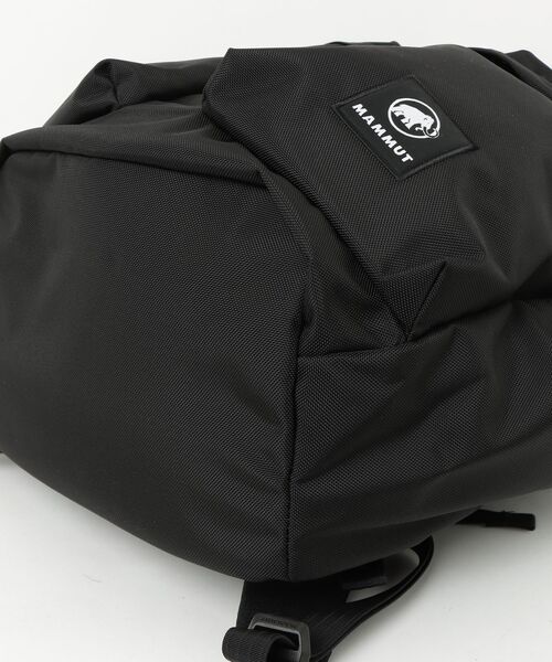 Mammut（マムート）の「エクセロン 2.0 ジャパンエディション 30 / Xeron 2.0 JE 30（バックパック/リュック・メンズ・ブラック/カーキ・30L）」の4枚目の写真