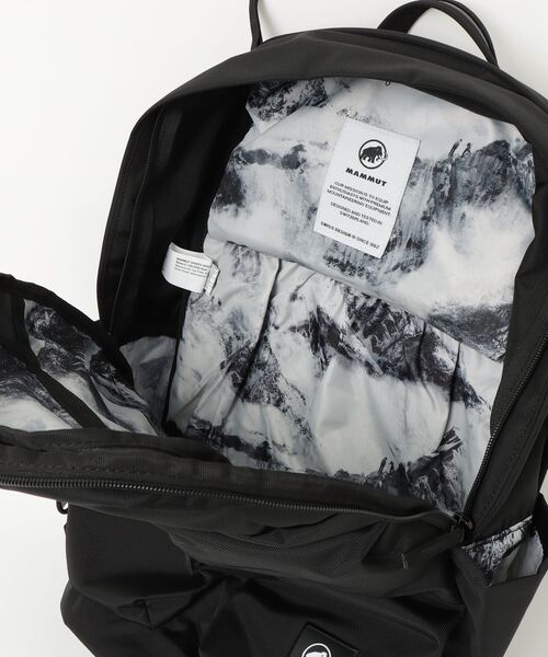 Mammut（マムート）の「エクセロン 2.0 ジャパンエディション 30 / Xeron 2.0 JE 30（バックパック/リュック・メンズ・ブラック/カーキ・30L）」の5枚目の写真
