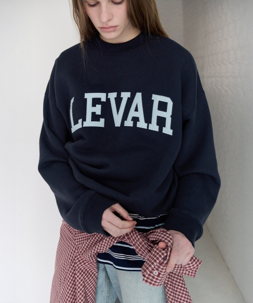 LEVAR(レバー)の「Levar Crewneck Sweatshirt - Classic Navy(スウェット・レディース・その他・FREE)」の3枚目の写真