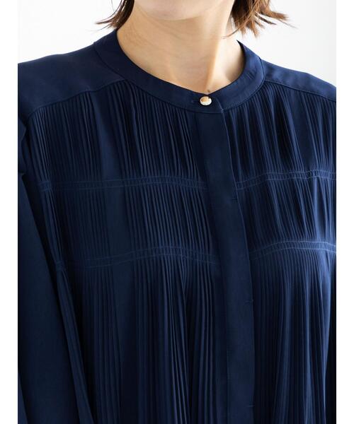 Te chichi（テチチ）の「プリーツサテンブラウス（シャツ/ブラウス・レディース・シルバーグレー/ミント/ネイビー・F）」の14枚目の写真