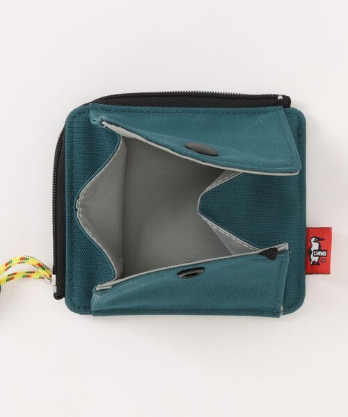 CHUMS（チャムス）の「【CHUMS/チャムス】 Recycle L-Shaped Zip Wallet（財布・レディース・その他1/ブルー系その他/その他2/ブラック/ネイビー/その他3・FREE）」の8枚目の写真