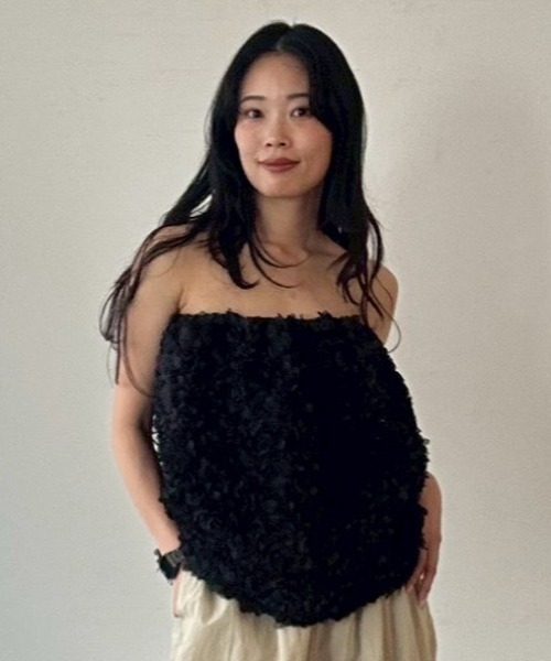 Henon.(ヘノン)の「フラワーベアトップ(キャミソール・レディース・ホワイト/ブラック・F)」の22枚目の写真