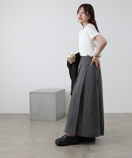 COLONY 2139（コロニートゥーワンスリーナイン）の「スマートコンパクトTシャツ（Tシャツ/カットソー・レディース・チャコールグレー/ブラック/ホワイト・LARGE/MEDIUM/SMALL）」の4枚目の写真