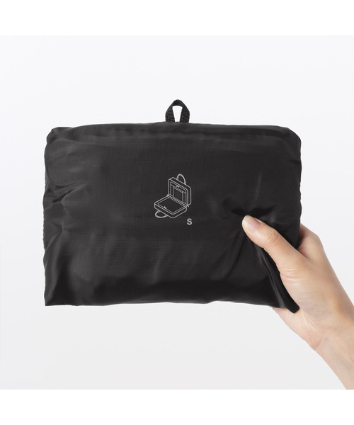 無印良品(ムジルシリョウヒン)の「たためる 撥水 旅に便利な ボストンバッグ 黒(36L用)(ボストンバッグ・レディース・ブラック・FREE)」の5枚目の写真