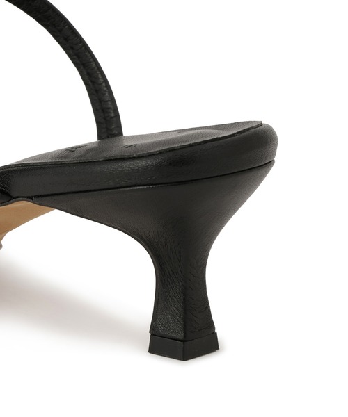 SALON adam et rope'(サロン アダム エ ロペ)の「【W S(ドゥーブル)】レザーヒールサンダル(サンダル・レディース・ダークブラウン/ブラック・37/36.5/36/37.5)」の13枚目の写真