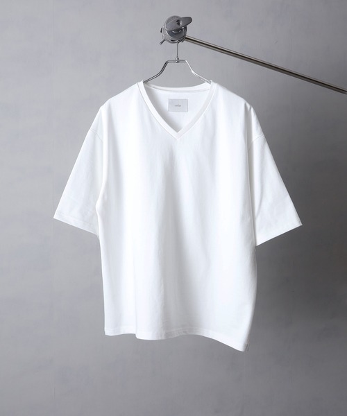 welise(ウェライズ)の「【welise/ウェライズ】シルケットライクスムースコットン ボクシーショート VネックTシャツ/接触冷感 UVカット(Tシャツ/カットソー・メンズ・ライトグレー/チャコールグレー/ブラック系その他/ホワイト/ダークネイビー・M/S/L)」の6枚目の写真