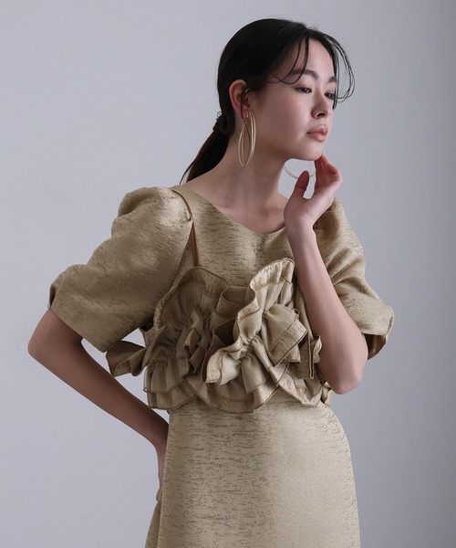 atlo(アトロ)の「ロング&半袖 フォーマル シアースリーブ Iライン 刺繍レース セレモニー 結婚式 二次会 パーティー ドレス オケージョンドレス お呼ばれ 同窓会 成人式 (ドレス・レディース・アイボリー/ブラック/ベージュ・M)」の3枚目の写真