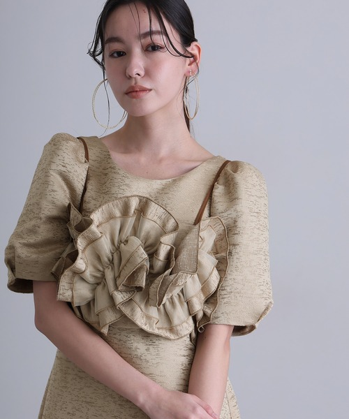 atlo(アトロ)の「ロング&半袖 フォーマル シアースリーブ Iライン 刺繍レース セレモニー 結婚式 二次会 パーティー ドレス オケージョンドレス お呼ばれ 同窓会 成人式 (ドレス・レディース・アイボリー/ブラック/ベージュ・M)」の21枚目の写真