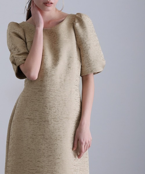 atlo(アトロ)の「ロング&半袖 フォーマル シアースリーブ Iライン 刺繍レース セレモニー 結婚式 二次会 パーティー ドレス オケージョンドレス お呼ばれ 同窓会 成人式 (ドレス・レディース・アイボリー/ブラック/ベージュ・M)」の18枚目の写真