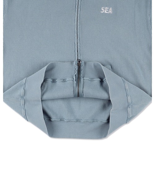 WIND AND SEA（ウィンダンシー）の「HEAVY WAFFLE ZIP SWEATSHIRT（パーカー・メンズ・サックスブルー/グレー/ブラック・LARGE/MEDIUM/SMALL/X-LARGE）」の8枚目の写真