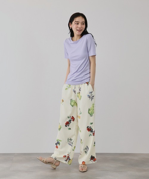 QUEENS COURT(クイーンズコート)の「ニュアンスストレッチリブプルオーバー(Tシャツ/カットソー・レディース・ブラック/オフホワイト/ブラウン/パープル・M)」の16枚目の写真