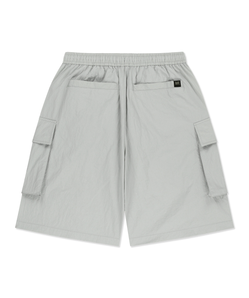 BROWNBREATH(ブラウンブレス)の「TAG NYLON CARGO HALF PANTS - LIGHT GREY(その他パンツ・レディース・その他・SMALL/MEDIUM/LARGE/X-LARGE)」の2枚目の写真