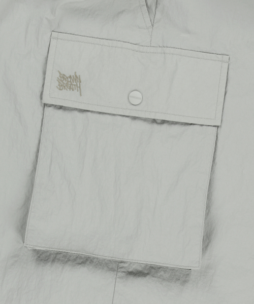 BROWNBREATH(ブラウンブレス)の「TAG NYLON CARGO HALF PANTS - LIGHT GREY(その他パンツ・レディース・その他・SMALL/MEDIUM/LARGE/X-LARGE)」の6枚目の写真
