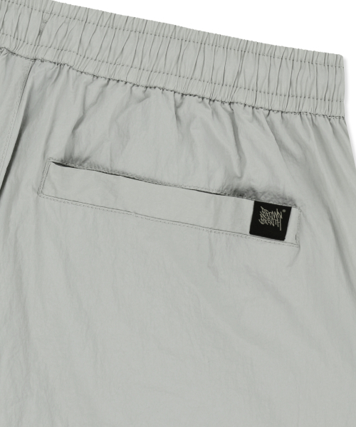 BROWNBREATH(ブラウンブレス)の「TAG NYLON CARGO HALF PANTS - LIGHT GREY(その他パンツ・レディース・その他・SMALL/MEDIUM/LARGE/X-LARGE)」の7枚目の写真